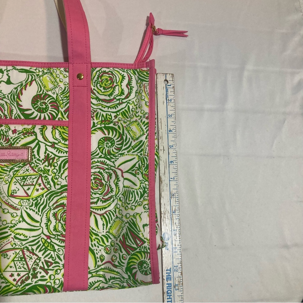 Lilly Pulitzer bag - Picture 3 of 7